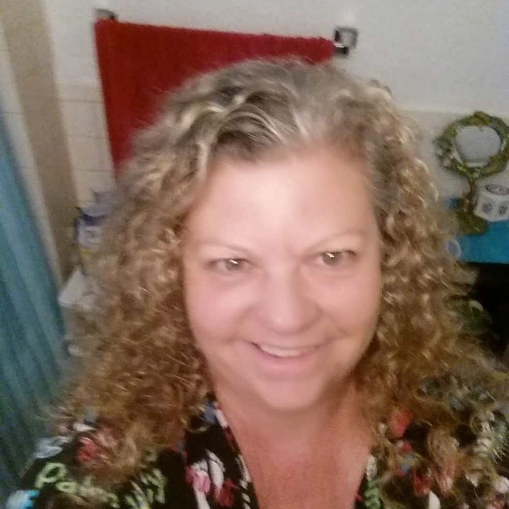 Meet your Posher, Carol